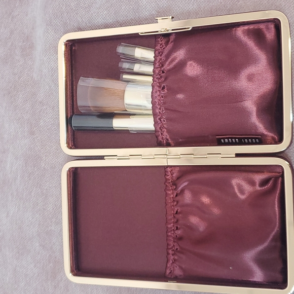 Bobbi Brown Brush set - Picture 3 of 3